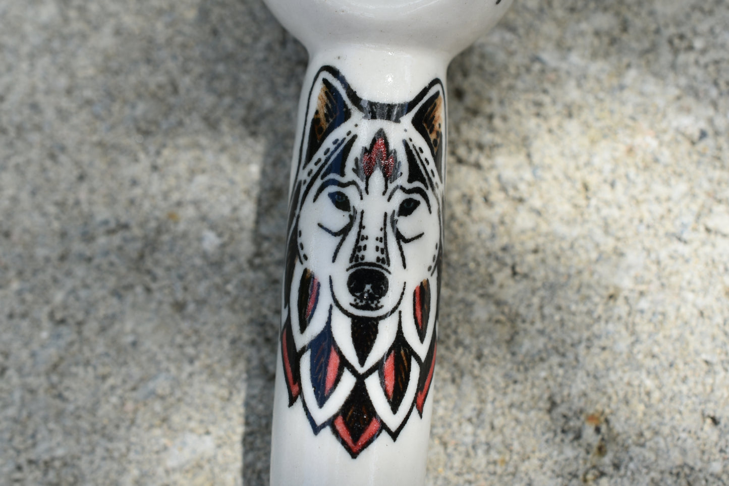 Wolf, Small Pipe