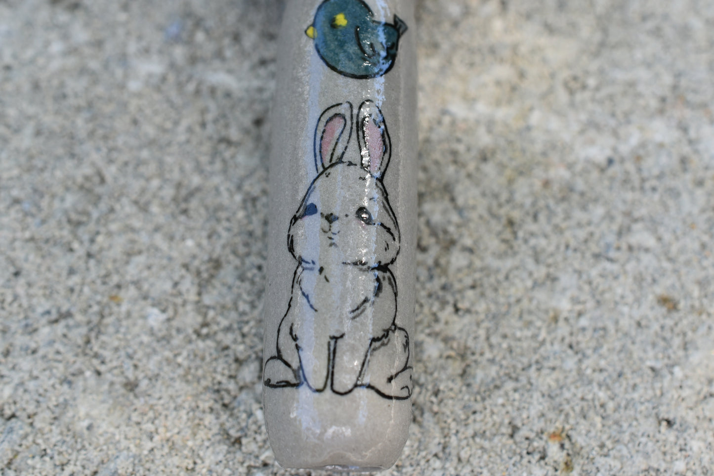 Little Bunny, Cement Gray Color, Small Pipe