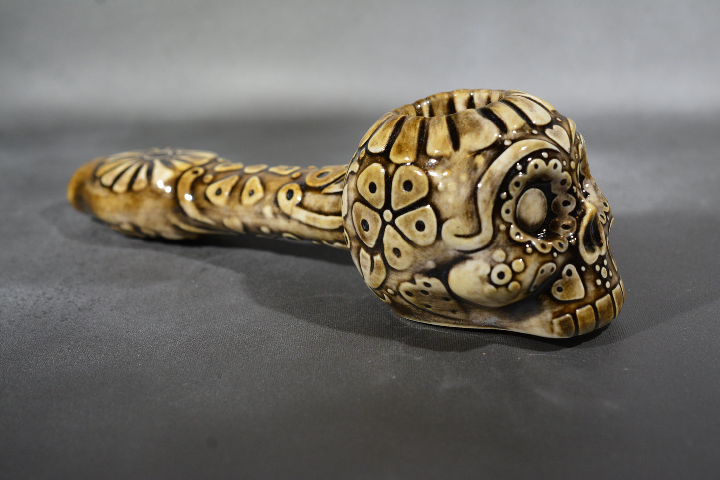 Day of the Dead, Dia De Los Muertos Skeleton Pipe, On Sale